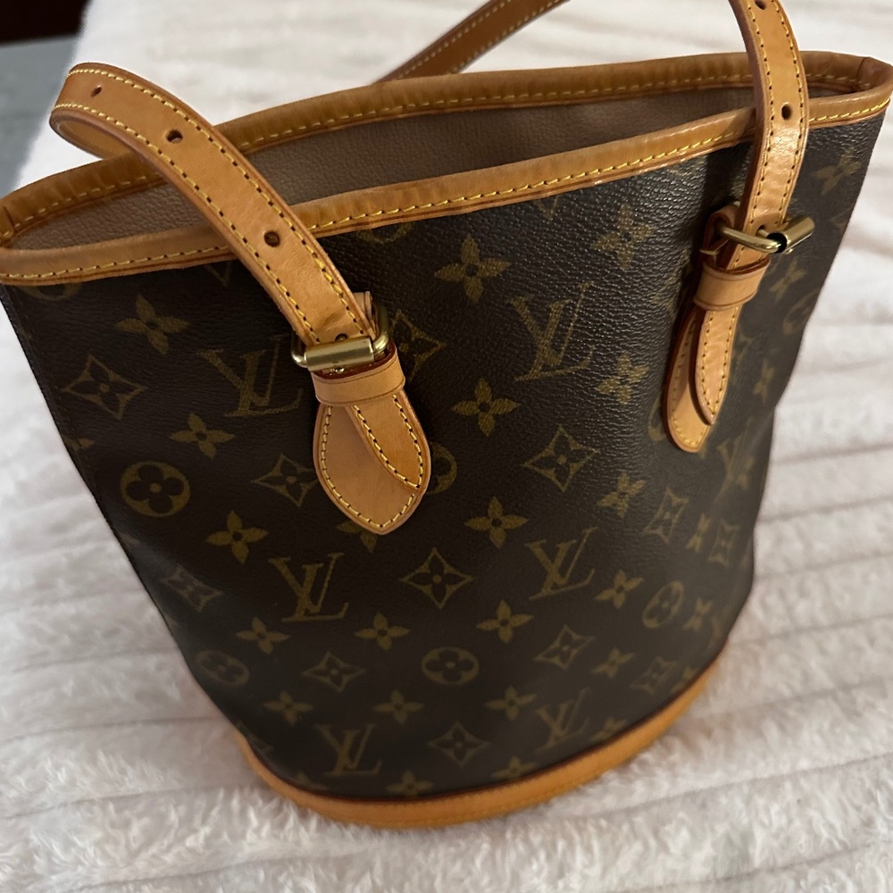 Louis Vuitton Petit Bucket Mono from 2004 collection. Now vintage
